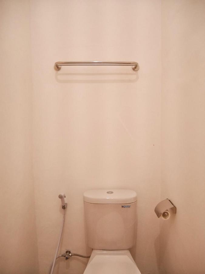 Betah Homestay Banyuwangi Бануванги Екстериор снимка