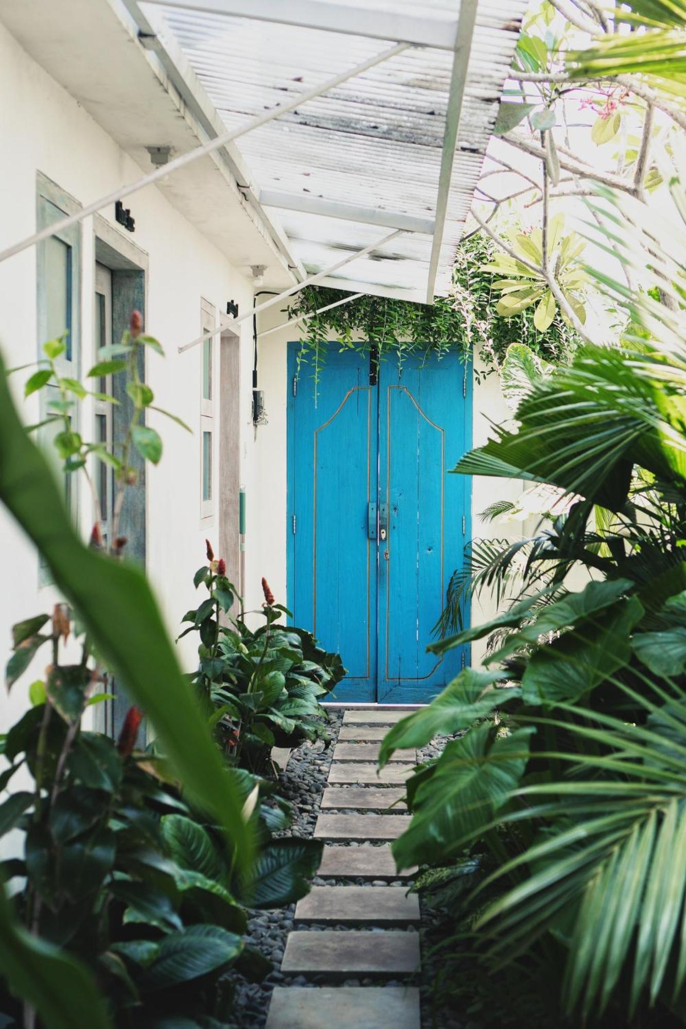 Betah Homestay Banyuwangi Бануванги Екстериор снимка